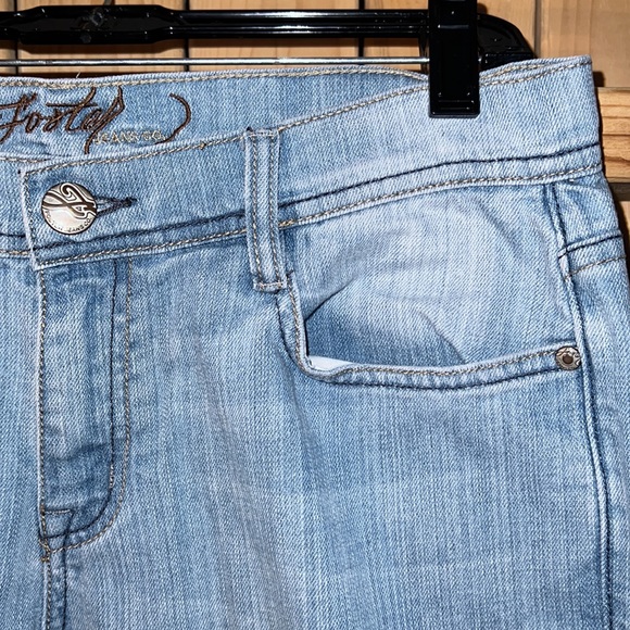 Foster Jeans Co. Bootcut Jeans 8 - Picture 4 of 8